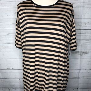 LuLaRoe Irma Tunic 